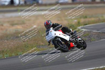 media/Apr-24-2022-TrackXperience (Sun) [[0a4e3d9450]]/Group 3/session 5 turn 6/